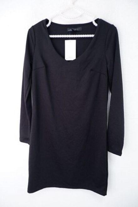 Платье Amisu лаконичное 40 размер