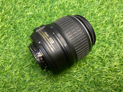 Nikon D3200 kit 18-55mm 3.5-5.6Gll 12.700 кадров