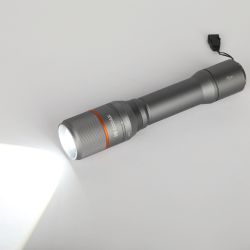 Светодиодный фонарь Kodak MA-5003 ручной аккумуляторный 30W