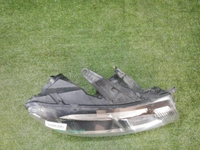 Битая Фара правая Renault Logan 2 Sandero 2 (2014-2018) галоген