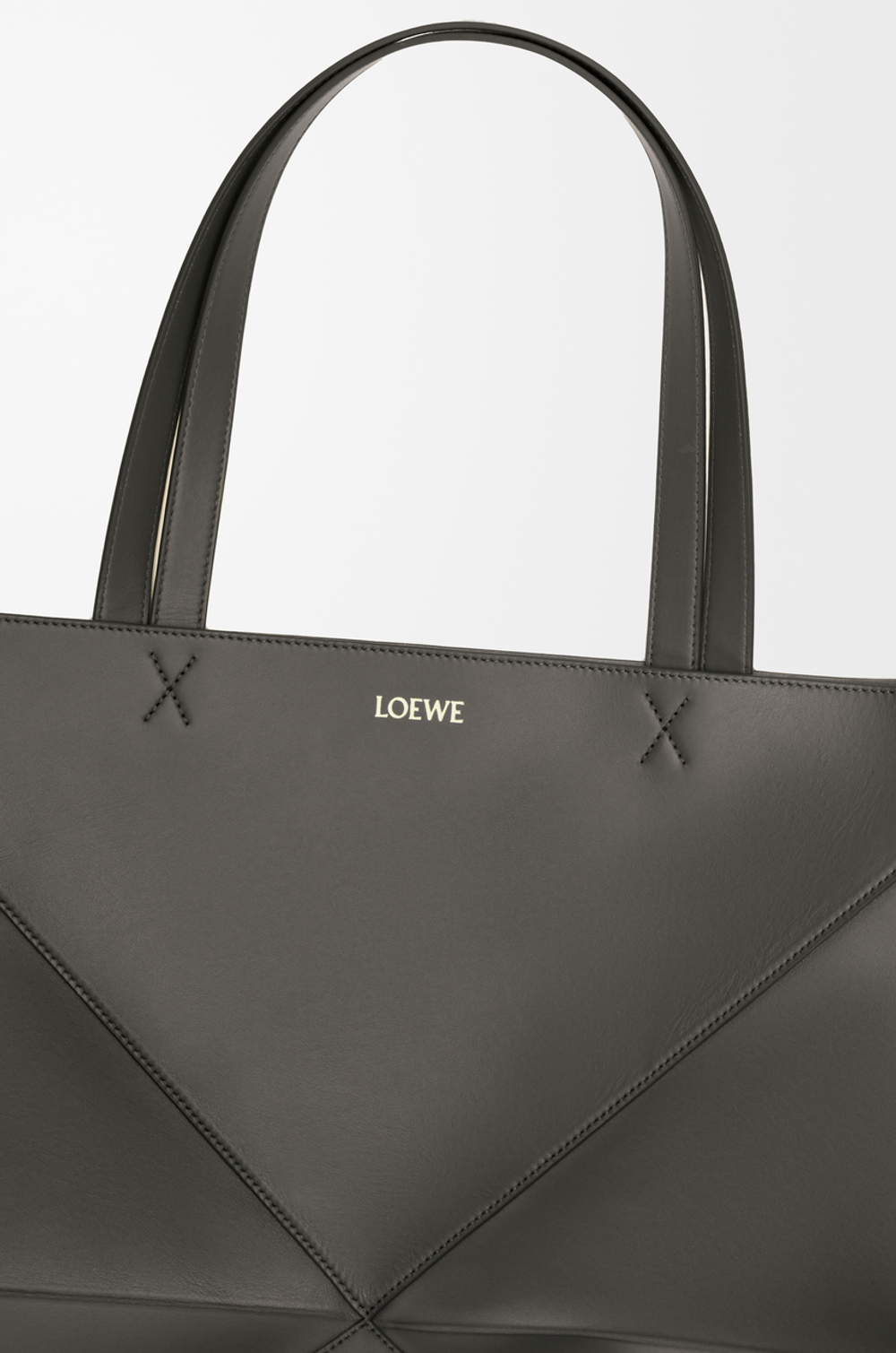 Loewe Сумка-тоут XL Puzzle Fold из блестящей телячьей кожи, темно-серый