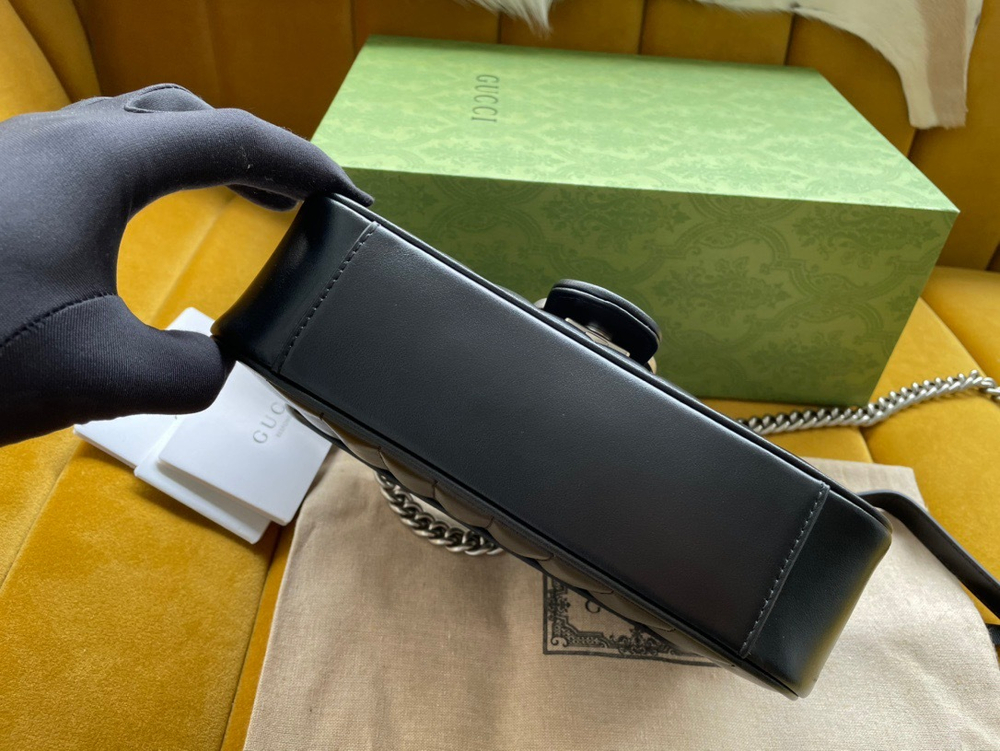 Gucci Marmont 22 cm