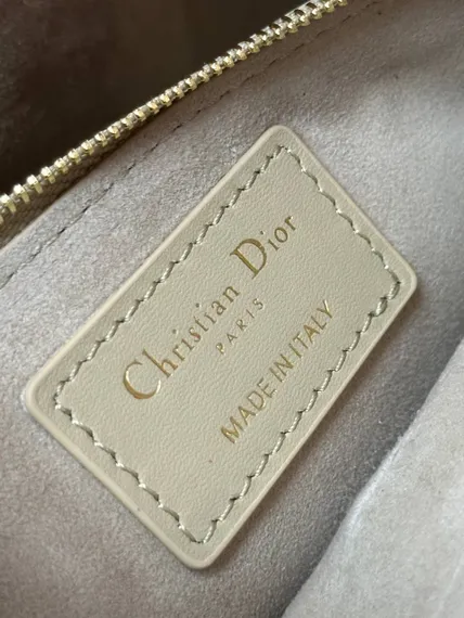 Сумка Dior Toujours, бежевый