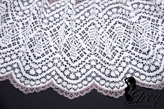 03-177  Кружево эластичное 17 см, белый/темно-лиловый