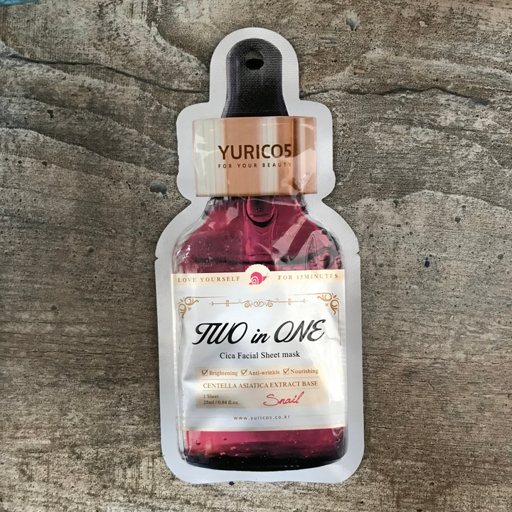 Маска для лица Yuricos Yurico5 Two in One Cica and Snail с Центеллой и муцином улитки Facial Sheet Mask 25 мл