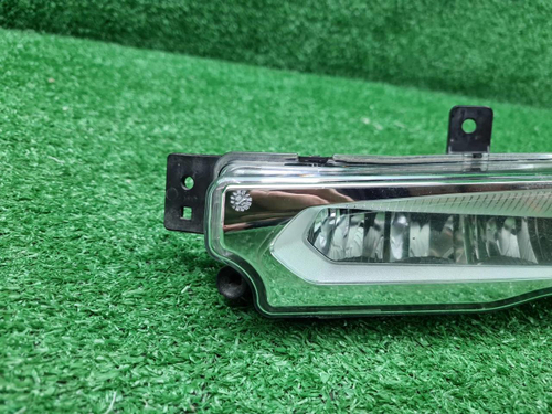 ПТФ левая BMW X3 G01 (2017-2021) LED