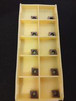 Пластина токарная CCMT060202-GF