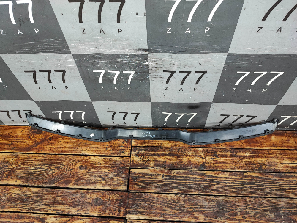 Накладка решетки радиатора Kia Sportage 5 (NQ5) 21-нв Б/У Оригинал 86350P1EB0