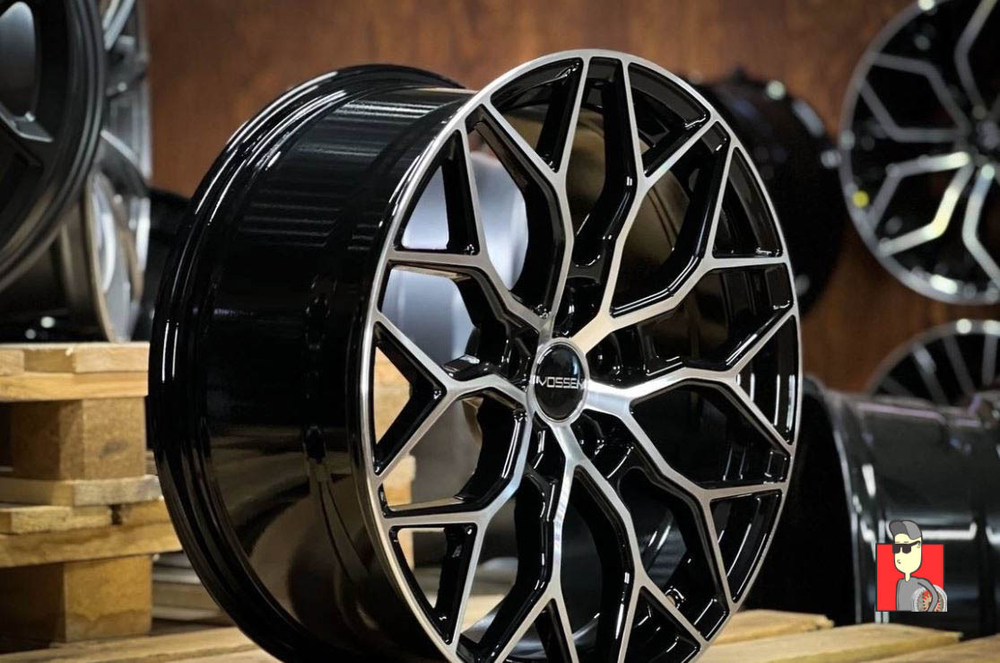 Комплект дисков Vossen HF-2 18x8 et35 5x108