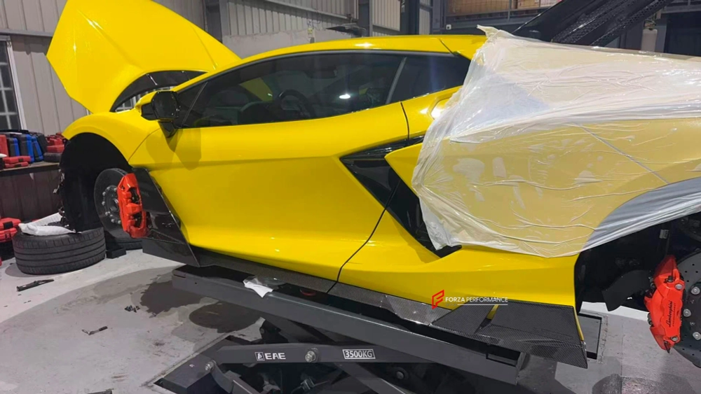 Карбоновый обвес для LAMBORGHINI REVUELTO 2023+ Ламборгини