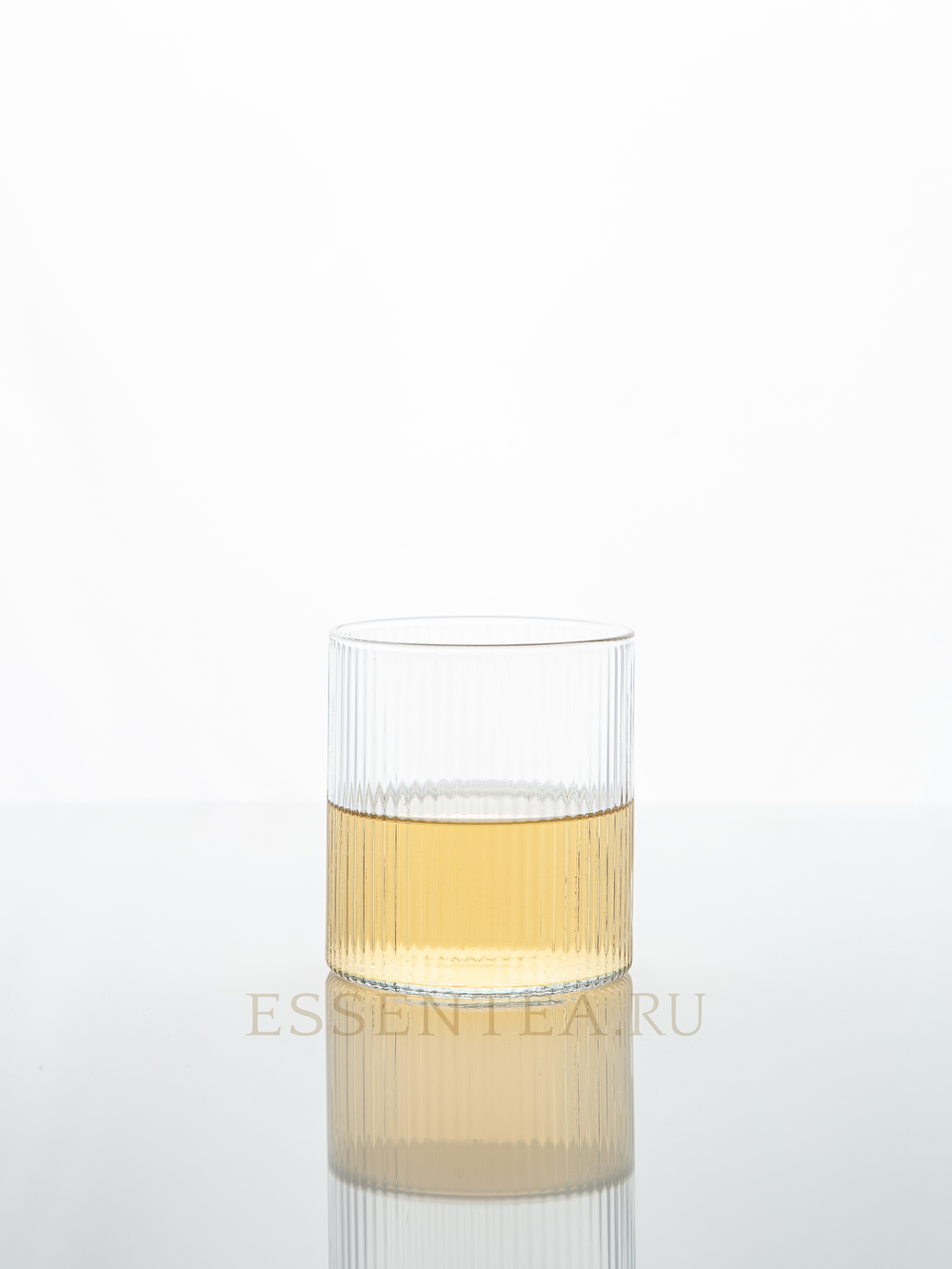 Чашка стеклянная "Кингжао" с рифленым рисунком 250 мл