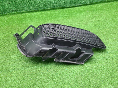 Решетка переднего бампера Mercedes G W463 (18-24)