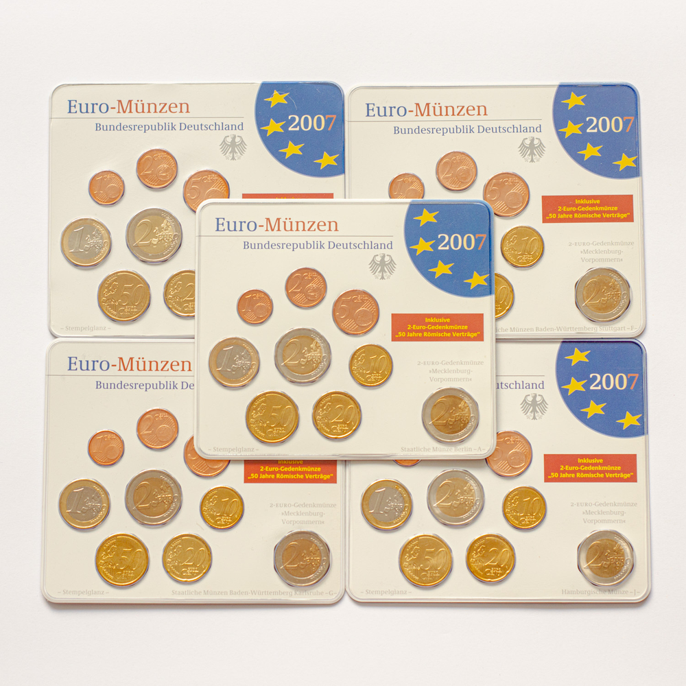 Germany 2007 Year Set (A, D, F, G, J) + 5 x 2 Euro: "Schwerin Castle (Mecklenburg-Vorpommern)" and "50th anniversary of the Treaty of Rome"