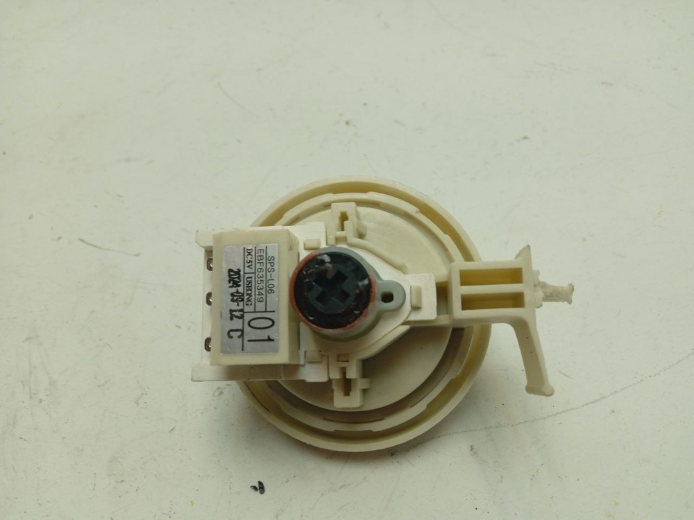 F2J3WS2W кт6 Датчик уровня воды (прессостат) для посудомоечных машин LG EBF63534901 б/у