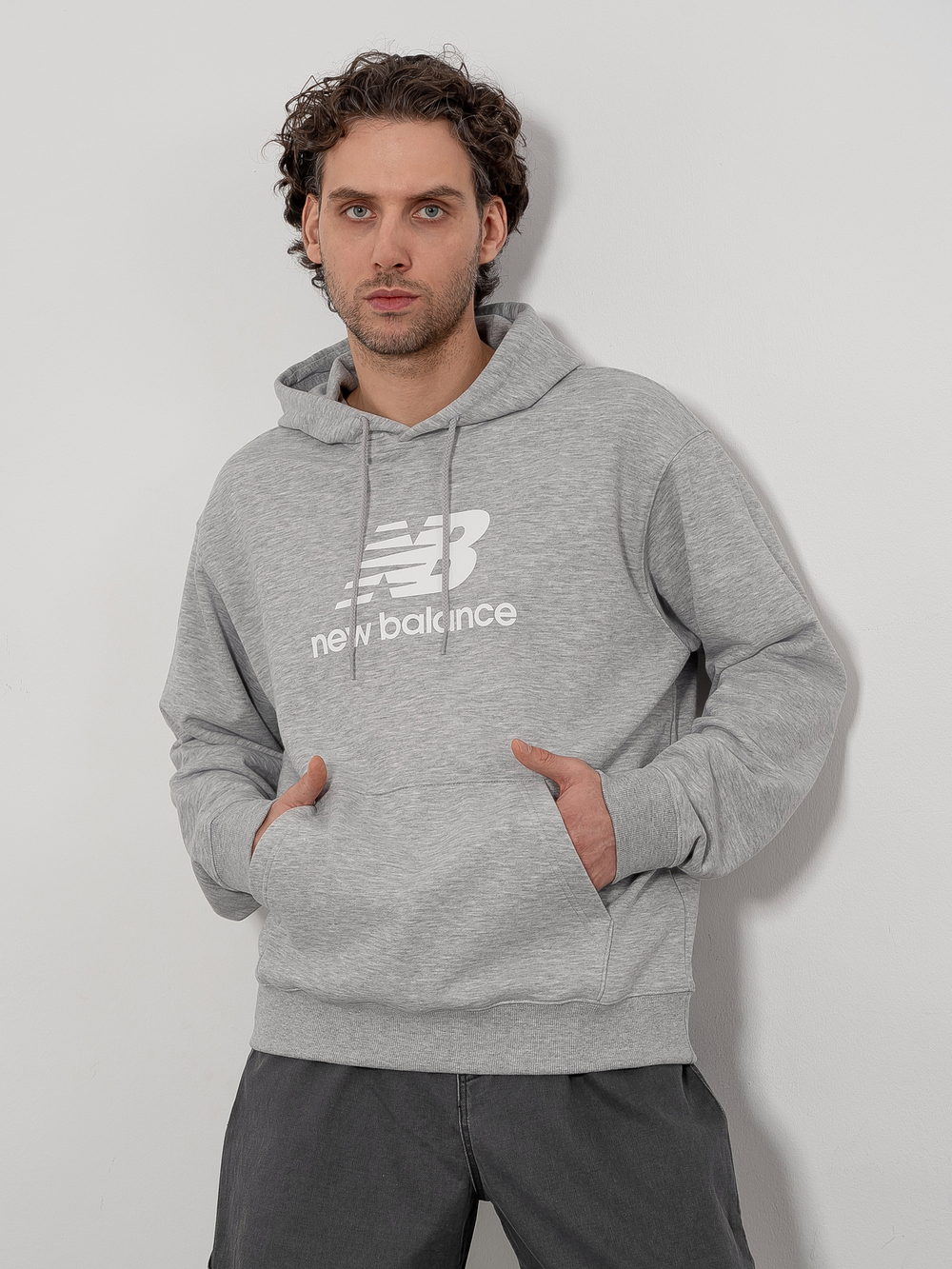 Худи New Balance Sport Essentials MT41501-AG
