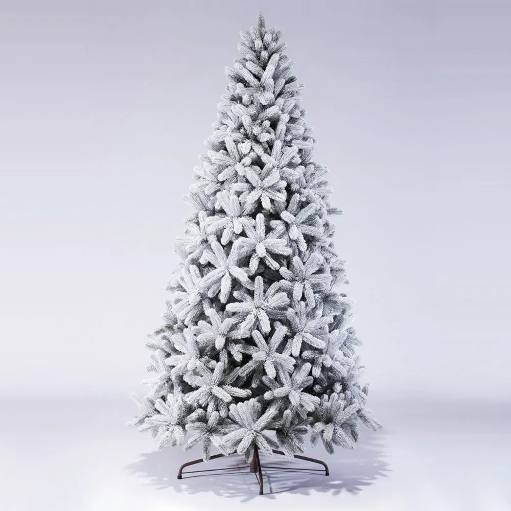 Заснеженная елка с гирляндой встроенной «Русская Императрица» (Литая хвоя) от 1,2 м до 3 м