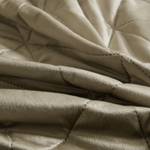 Велюровое покрывало в клетку с наволочками OVL031