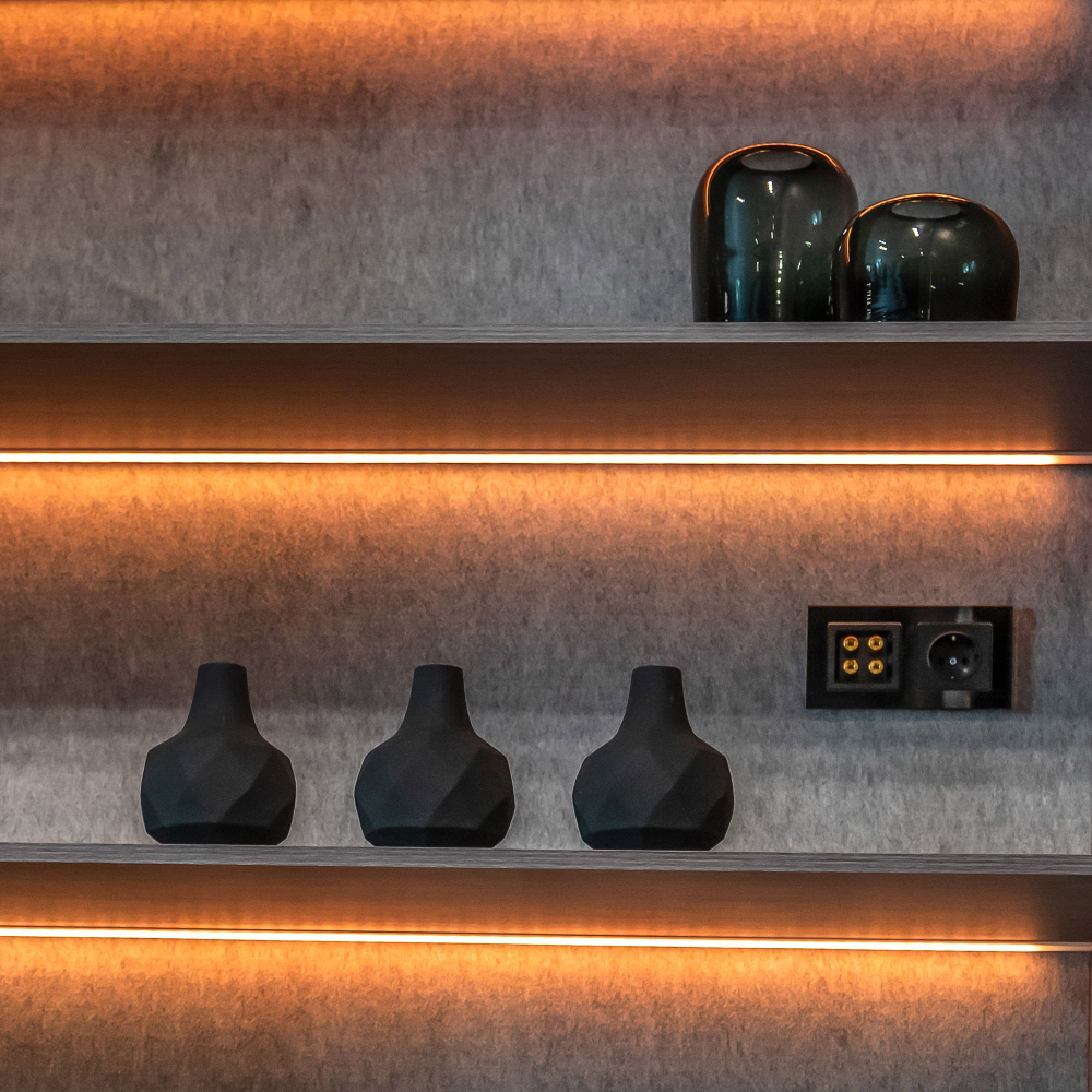 Акустическая розетка (черный матовый)