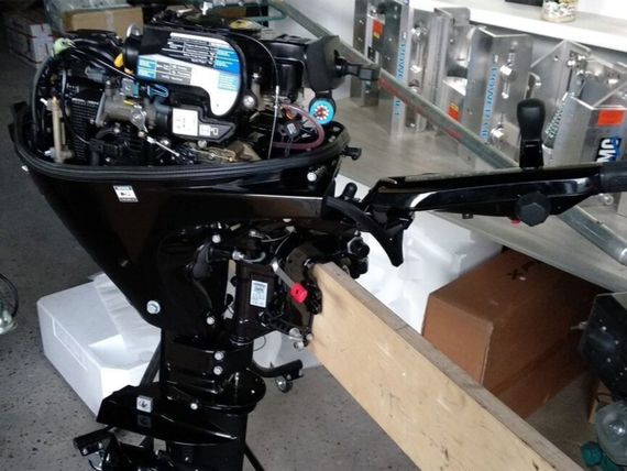 4х-тактный лодочный мотор MERCURY F20 E EFI Б/У