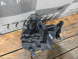 ПТФ передняя левая Kia Carnival 4 (KA4) 20-нв Б/У Оригинал 92201R0000