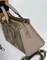Сумка-тоут LOUIS VUITTON On The Go East West со съемным ремнем-цепочкой с плетёной отделкой из кожи