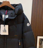 Пуховик Moncler