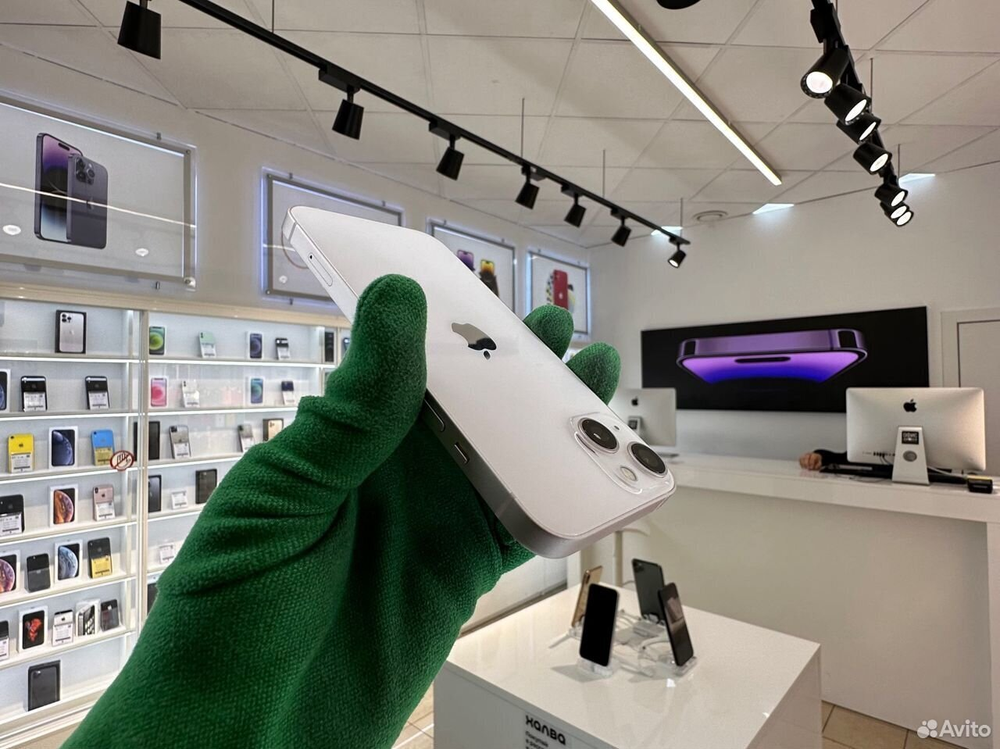 iPhone 13 256 ГБ б/у