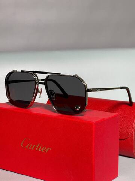 Солнцезащитные очки Cartier