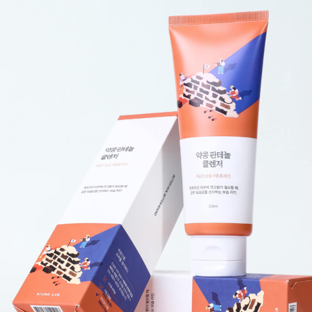 Пенка для умывания с чёрной соей и пантенолом Round Lab Soybean Panthenol Cleanser