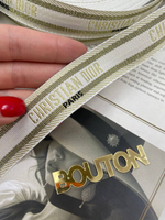 Тесьма Ди. 2,5 см жаккард белая-золотистая