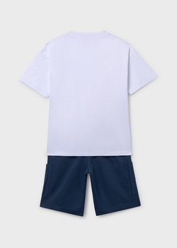 футболка с шортами