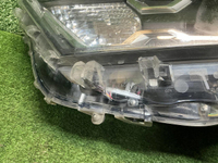 Фара левая Toyota RAV4 5 XA50 (2018-н.в.) LED