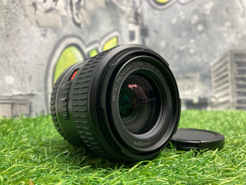 Pentax SMC D FA Macro 50mm 2.8