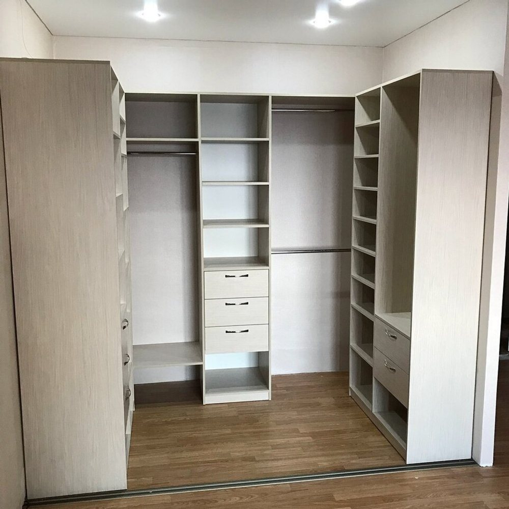 Гардеробная Велиж