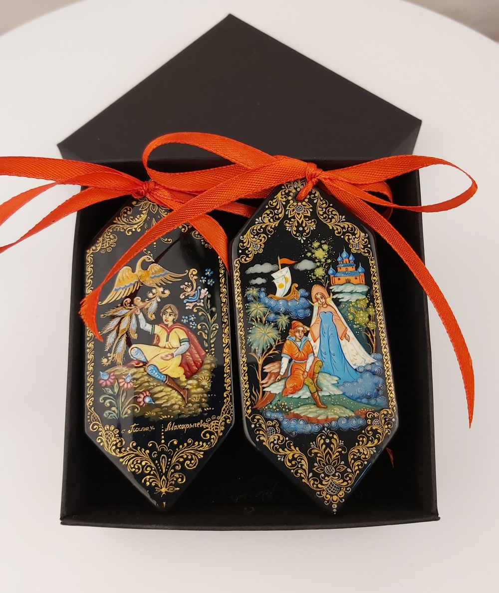 Набор ёлочных игрушек в форме конфет с росписью Палех "Сказки №11"