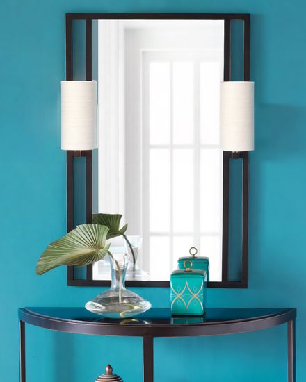 Черное зеркало с бра “Дуглас”