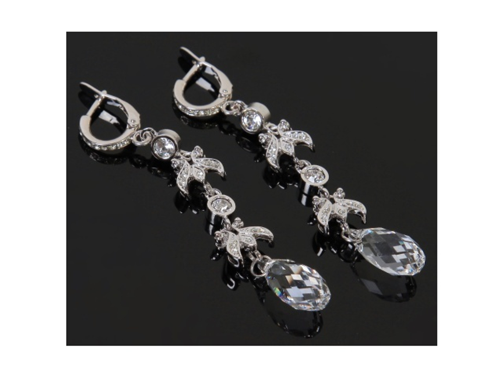 "Ремеда бол." серьги в родиевом покрытии из коллекции "Эксклюзив" от Jenavi  с английским замком