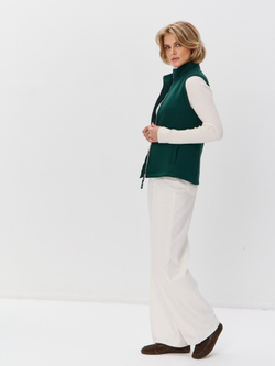 Жилет с начесом на молнии