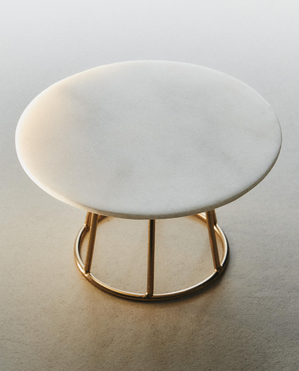 Zara Home Подсвечник из нержавеющей стали, цвет золотой, 12.5 см