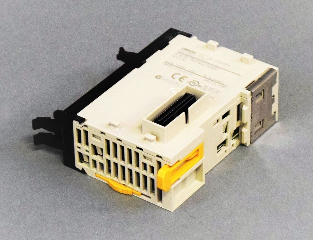 OMRON CJ1W-OD263