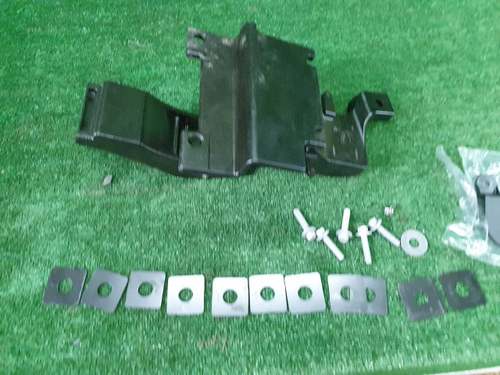 Кронштейн подножки Range Rover Vogue 4 L405 12-22