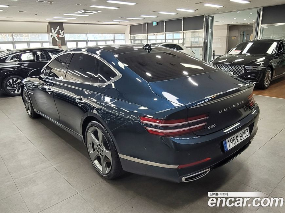 Genesis G80 (RG3) Бензин 2.5 Turbo 2WD (06.2023)