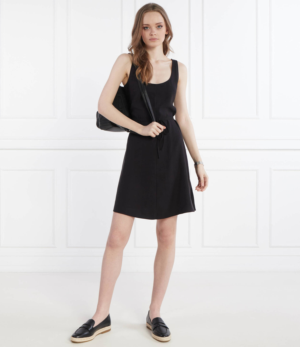 Платье с ремешком CALVIN KLEIN JEANS - черный(J20J223320)