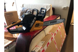 Бензиновая цепная пила Denzel DGS-5218 95233