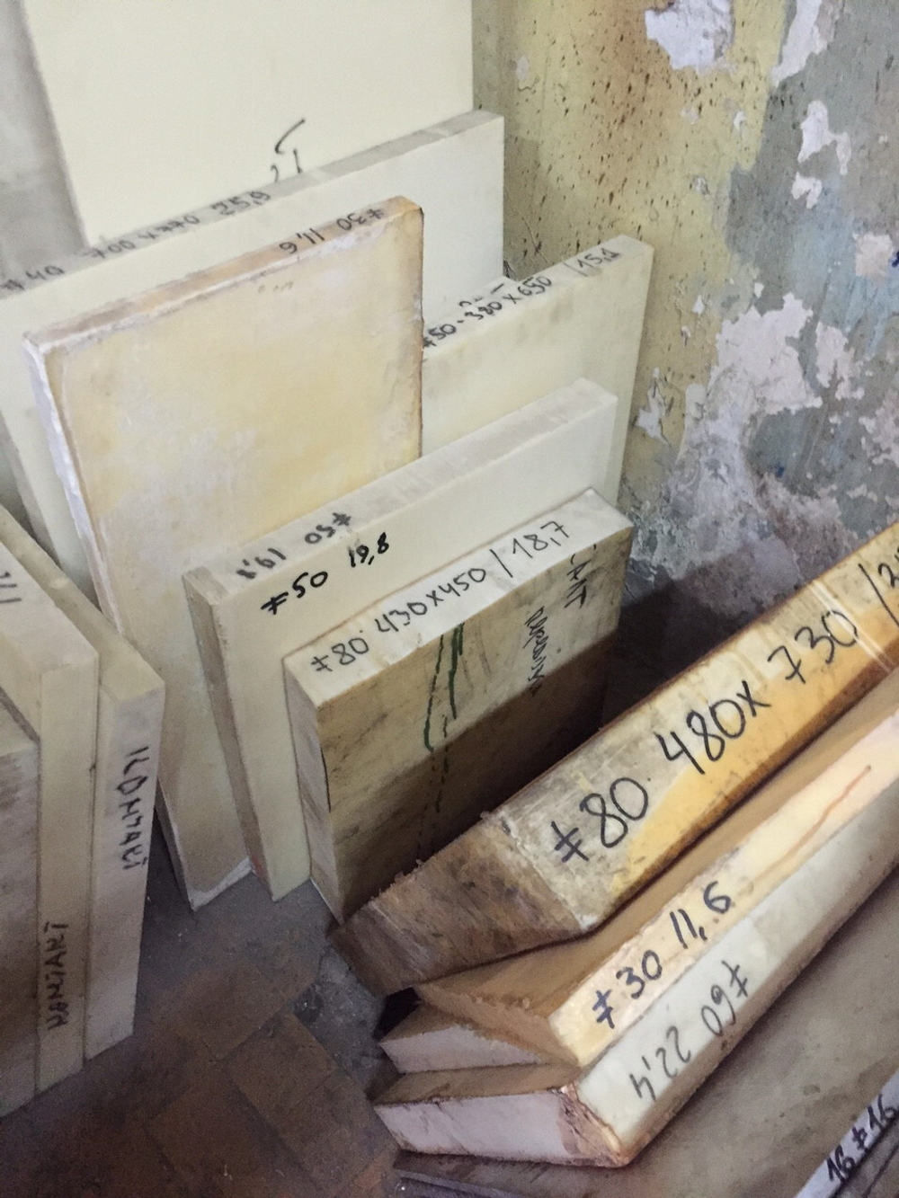 Капролон блочный