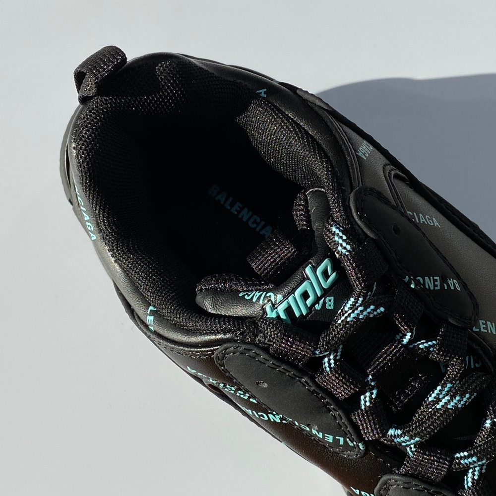 Balenciaga Triple S