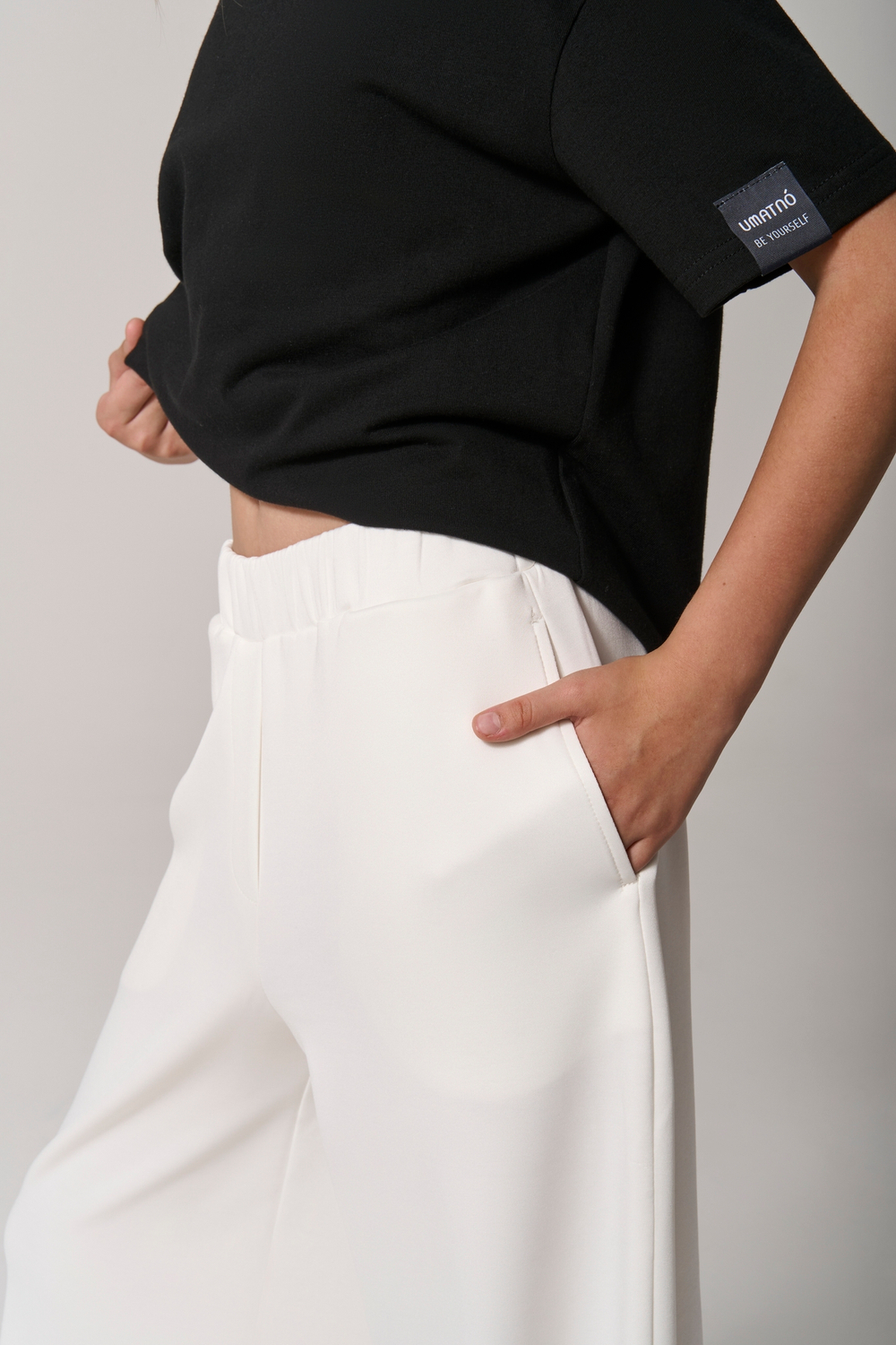 Брюки трикотажные wide leg белые