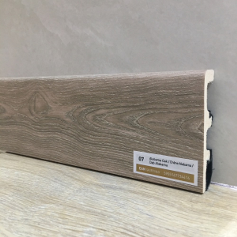 Плинтус 80*20мм "Integra" 07 Дуб Алабама 2,4м