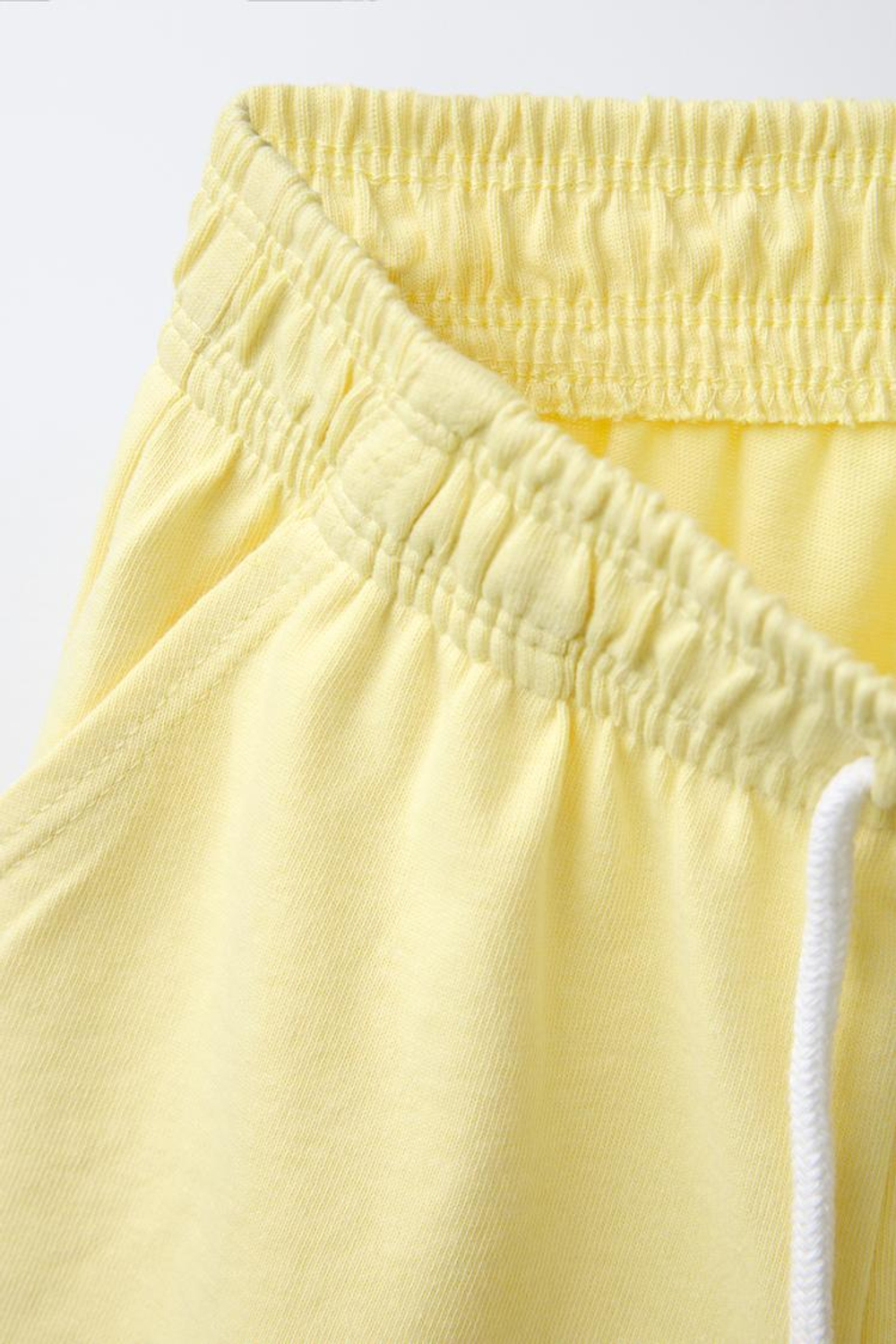 ZARA ОДНОТОННЫЕ БЕРМУДЫ, ЖЕЛТЫЙ