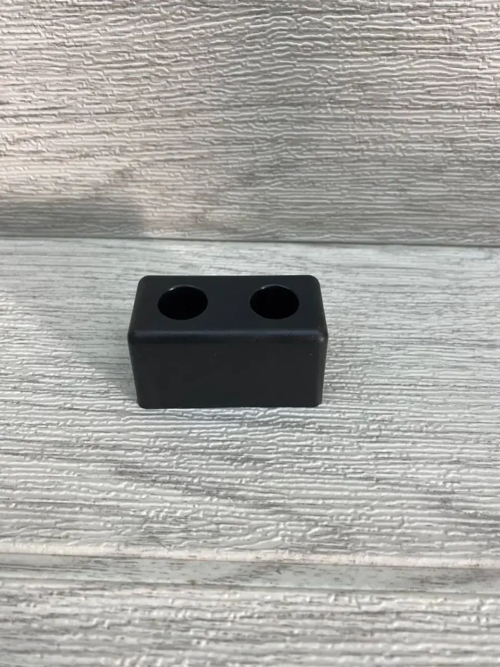 Пластиковые ножки для мебели дивана шкафа тумбочки стола